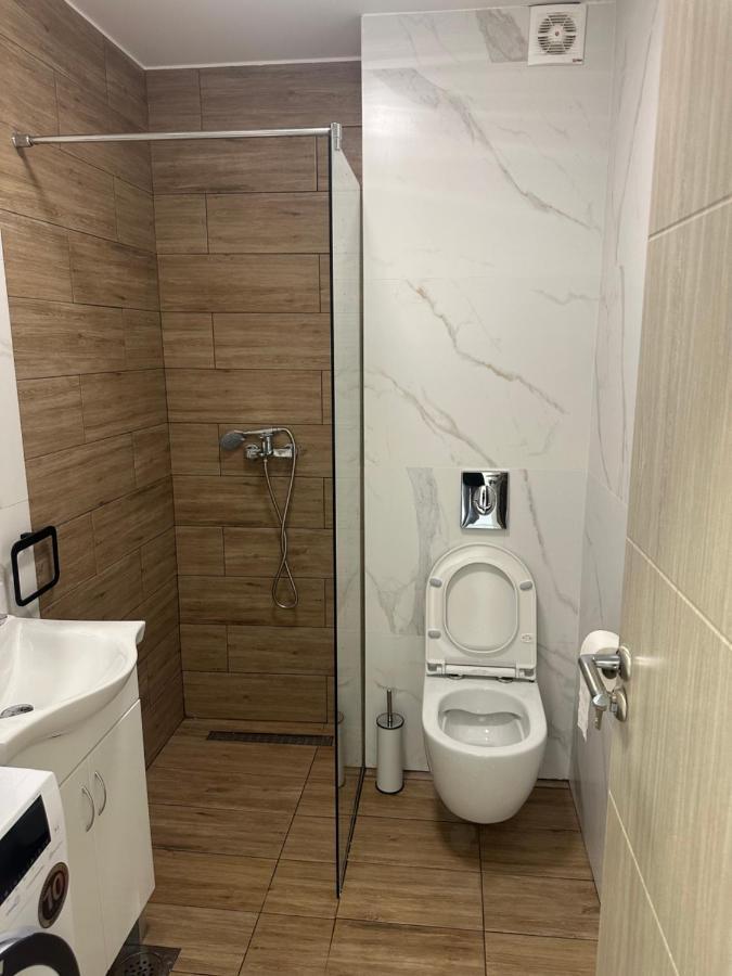 Luxury Apartments D&B Podgorica Eksteriør bilde