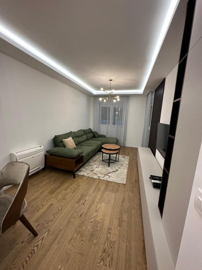 Luxury Apartments D&B Podgorica Eksteriør bilde
