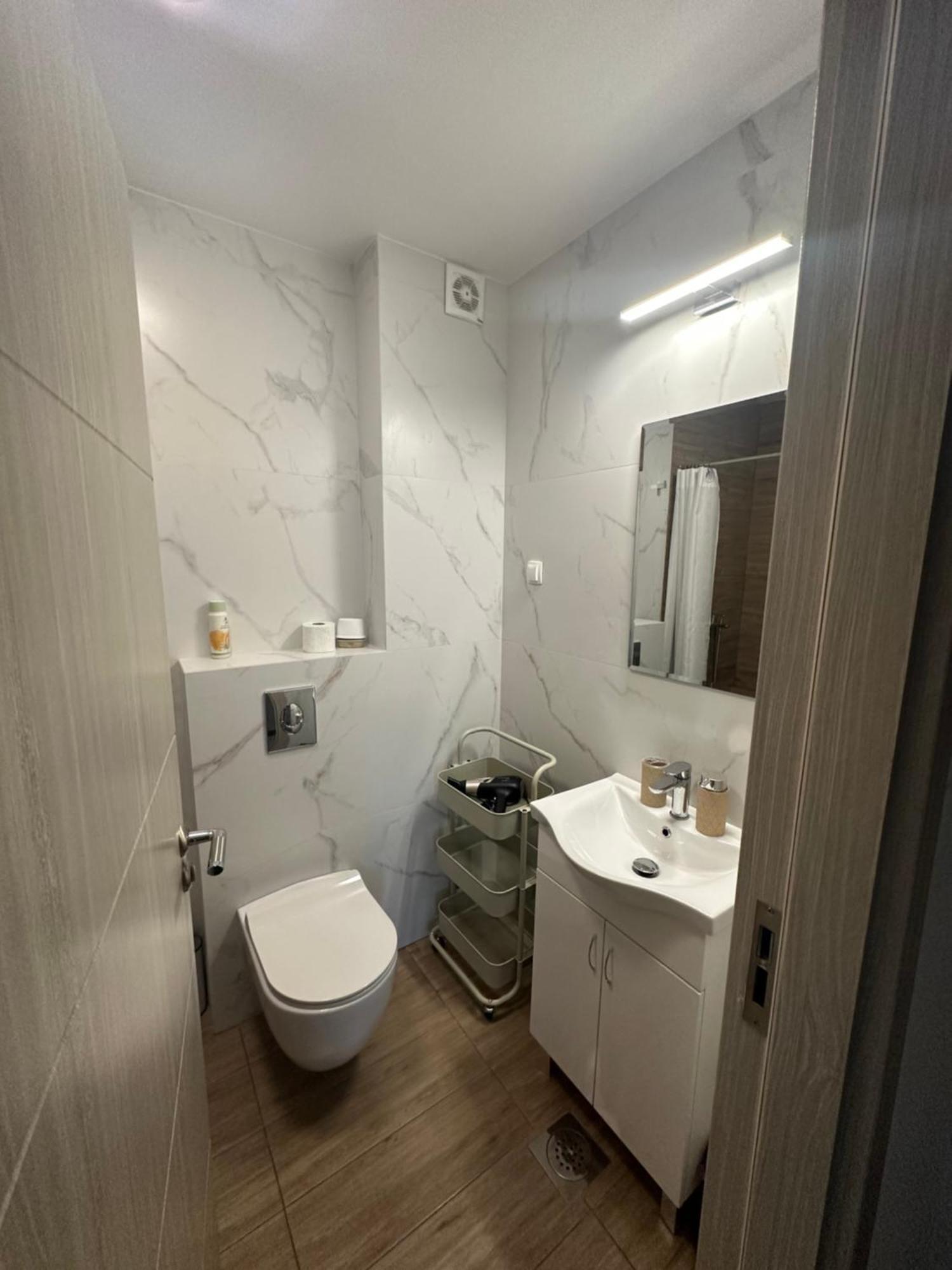 Luxury Apartments D&B Podgorica Eksteriør bilde