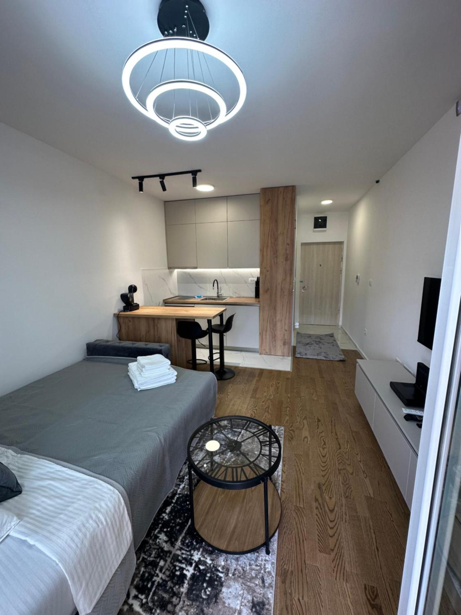 Luxury Apartments D&B Podgorica Eksteriør bilde