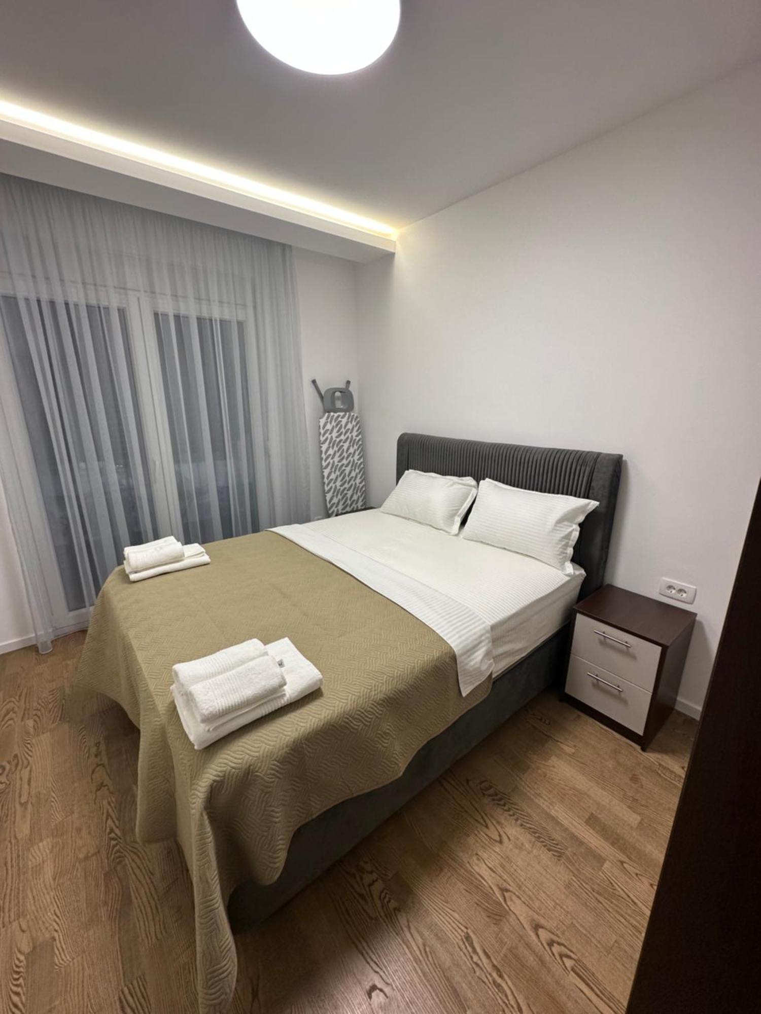 Luxury Apartments D&B Podgorica Eksteriør bilde