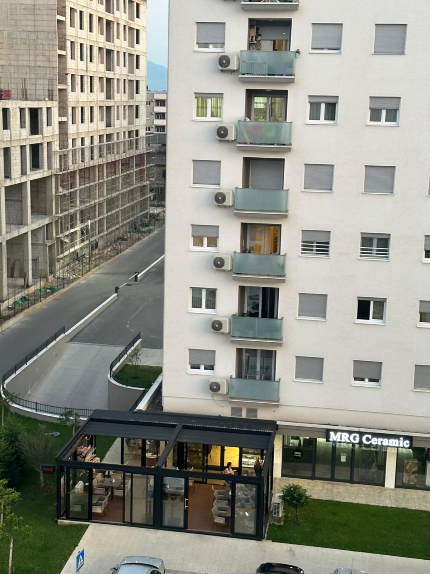 Luxury Apartments D&B Podgorica Eksteriør bilde